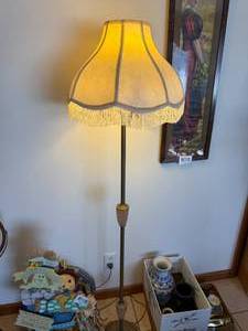 lot 1204 image: Antique Floor Lamp--FR
