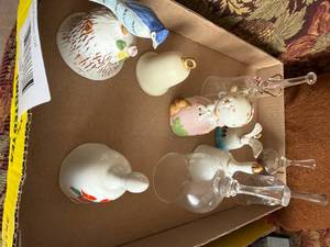 lot 1228 image: Collector Bells--FR