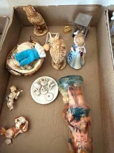 lot 1235 image: Miscellaneous Home Decorations--FR