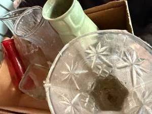 lot 1428 image: Miscellaneous Vases -- Gar