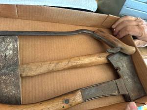 lot 1436 image: Antique Axe, Hack Saw & Rock Hammer -- Gar