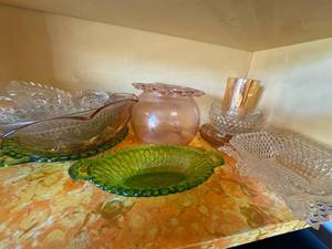 lot 1074 image: Miscellaneous Glassware x13 pcs.--K