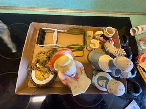 lot 1075 image: Flat of Miscellaneous (Salt and Pepper, Jar Lifter and Metal Bowl)--K