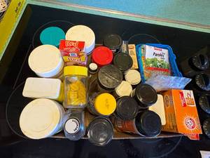 lot 1077 image: Spices & Seasoning Flat--K