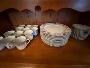 lot 1082 image: Claremont Japan China Set (Plates x10, Saucers x11 and Cups x12)--K