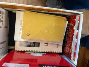 lot 1101 image: History & DIY Books- LR