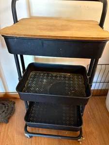 lot 1113 image: Rolling Utility Cart--LR
