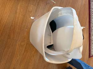 lot 1114 image: Plastic Trash Cans x3 & Metal Racks x2--LR