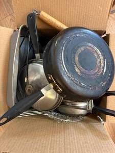 lot 1116 image: Assorted Pots & Pans, Racks, Cake Pans, etc..--LR