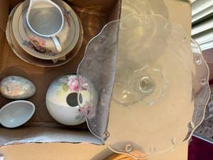 lot 1134 image: Miscellaneous China Set Pieces, Glass Egg & Cake Platter (Germany, Vessra & More)--BP