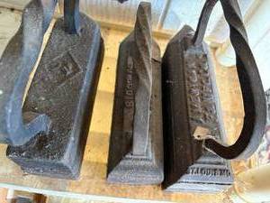 lot 1353 image: Flat Irons x3--Gar