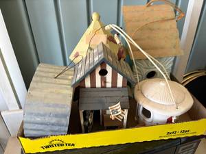 lot 1191 image: Box of Bird Houses--BP