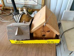 lot 1192 image: Box of Bird Houses--BP