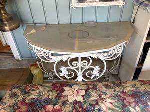 lot 1298 image: Wrought Iron 3pc. Set incl. Bench, Half Round Wall Table & Mirror--BP
