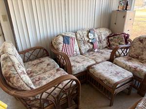 lot 1308 image: 4 Pc. Pation Set--BP