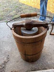 lot 1319 image: White Mountain Antique Hand Crank Ice Cream Freezer--Shed