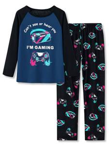 lot 1751 image: Beezizac Boys 2-PC Pajamas Controller &amp VR Fun Long Sleeve Comfy Kid PJ Set Sleepwear Size 18 - Retail $20