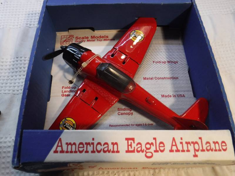 lot 1006 image: American Eagle Airplane Scale Models  Indian Motorcycles
