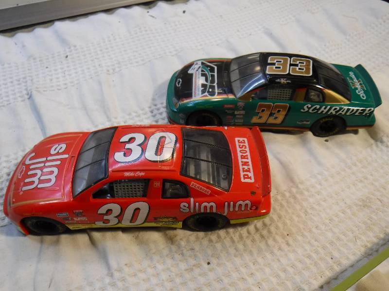 lot 2013 image: pair of nascar cars