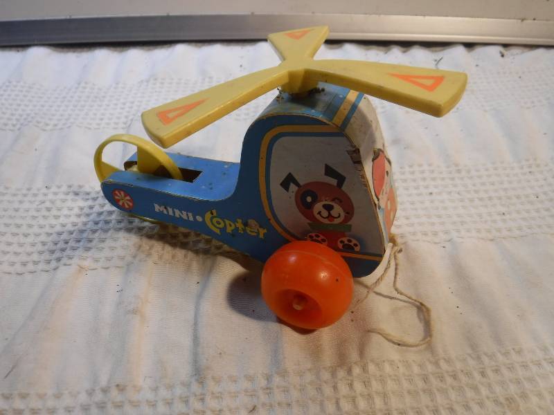 lot 1046 image: vintage fisher price toy