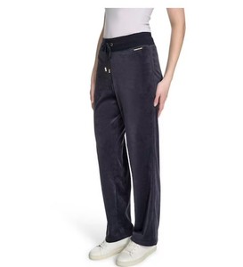 lot 830 image: Halston Velore Jagger size large