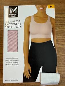 lot 841 image: MEMBERS MARK SEAMLESS RACERBACK SPORTS BRA Size medium