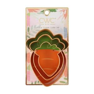 lot 895 image: Cook with Color 3pc Carrot Cookie Cutter Set