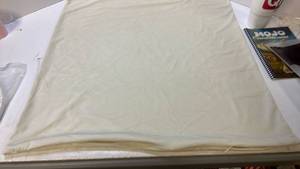 lot 68423 image: Miulee Pillow Cover - Retail $9
