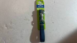 lot 68436 image: Blue Nylon Dog Leash - Retail $8