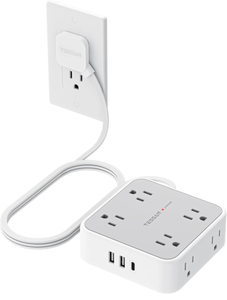 lot 68497 image: Tessan 4-Outlet Surge Protector Power Strip - Retail $15