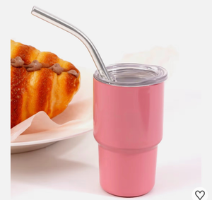 lot 68546 image: Shot Glasses With Metal Straws  - Retail $15