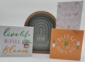 lot 69146 image: Garden Quote Signs Set Of 4 - Retail $35