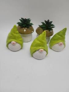 lot 69282 image: Garden Gnome and Succulent Plant Figurine Set - Retail $18