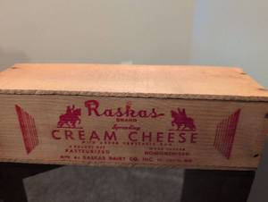 lot 2500 image: Raskas Brand Cream Cheese Wooden Box Side Panel