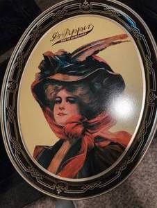 lot 2501 image: Dr Pepper 100th Anniversary Commemorative Plate
