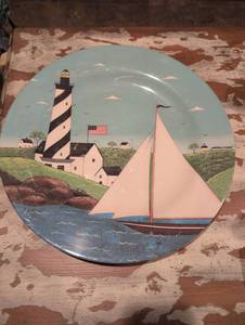 lot 2533 image: Warren Kimble Coastal Lighthouse Decorative Plate