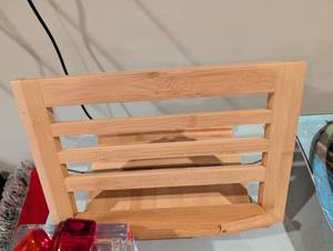 lot 2568 image: Bamboo Kitchen Cookbook Holder