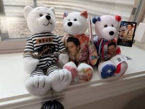 lot 2603 image: Elvis Presley Prisoner Bear Collection
