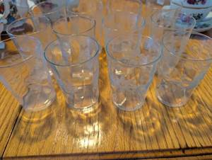 lot 2615 image: Crystal Etched Floral Drinking Glasses Set of 9