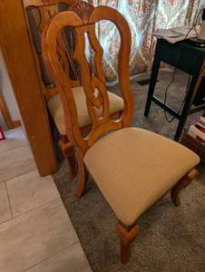 lot 1501 image: Traditional Oak Dining Chairs (2) with Shell Carved Back