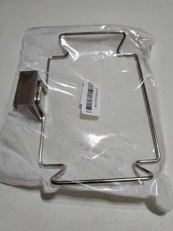 lot 15205 image: Large Stainless Steel Trash Bag Holder for Kitchen Cabinets Doors and Cupboards, Under Sink Bag Holder, Garbage Bag Holder, Waste Can, Kitchen Trash Cans - Retail $9