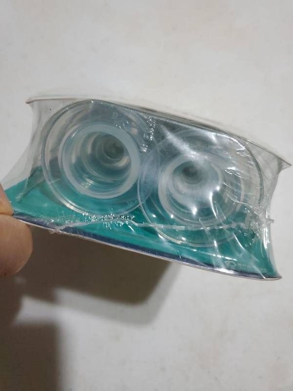 lot 15240 image: Evenflo Classic Nipples, Slow Flow 0-3 months 4 ea (Pack of 2) - Retail $14