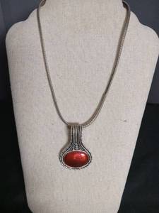 lot 1271 image: Red Glass Cabochon Silver Tone Pendant Necklace