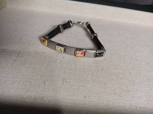 lot 1295 image: Italian Style Picture Link Bracelet