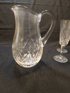 lot 1532 image: Crystal Champagne Flutes and Pitcher Set