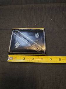 lot 1585 image: Decorative Black Leather Wallet with Fleur-de-lis Design