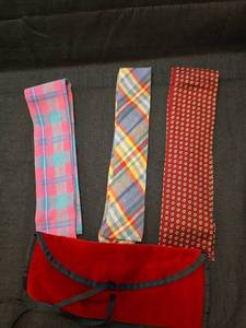 lot 1590 image: Vintage Womens Necktie Collection
