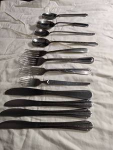 lot 2264 image: Mixed Stainless Steel Flatware Set