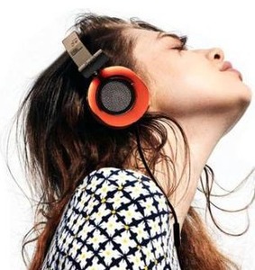 lot 26332 image: Ethkgup Wired Headphones