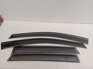 lot 39612 image: Window Visor Rain Guard